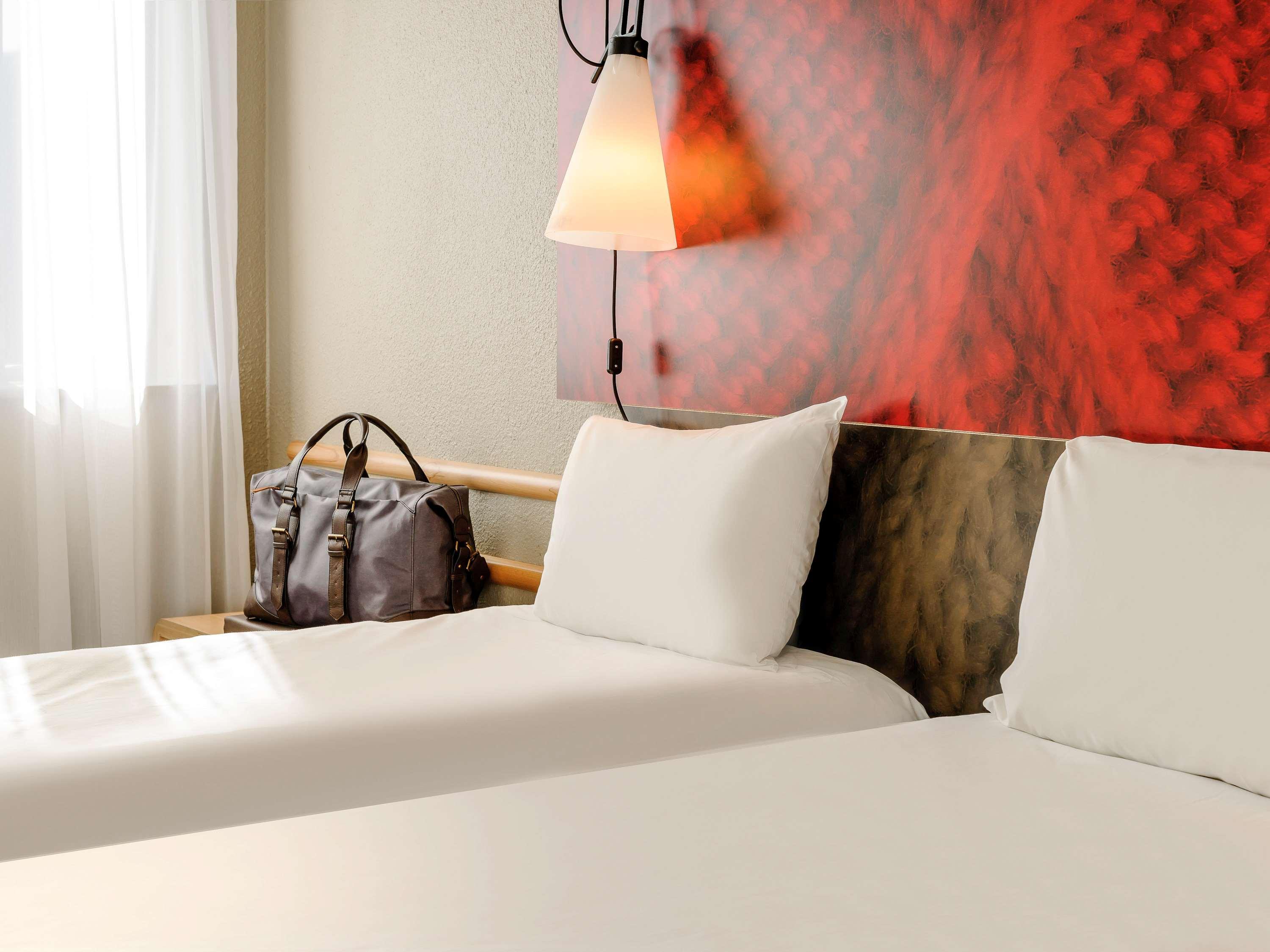 Hotel Ibis Bordeaux Centre - Gare Saint-Jean Zewnętrze zdjęcie