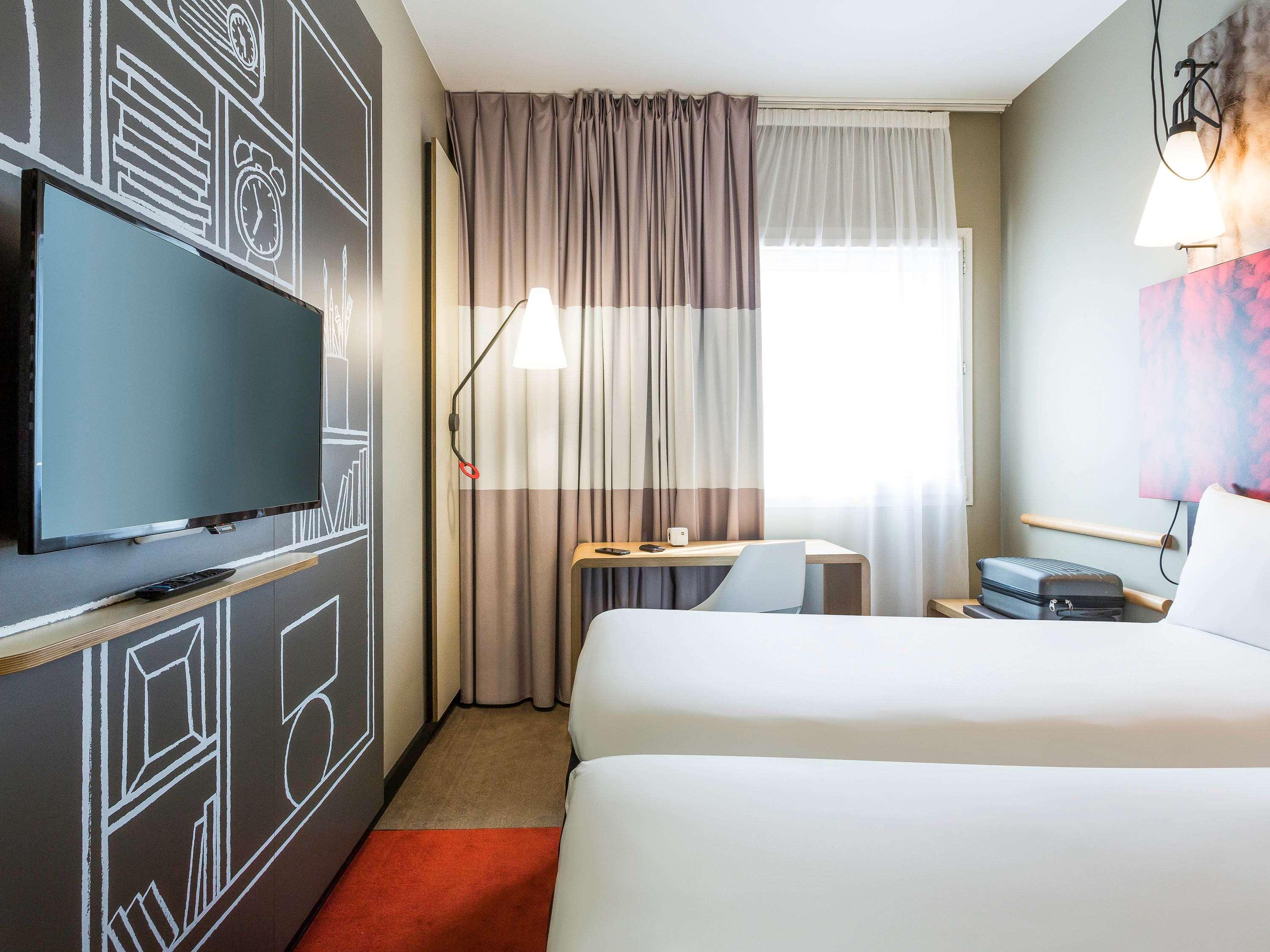 Hotel Ibis Bordeaux Centre - Gare Saint-Jean Zewnętrze zdjęcie