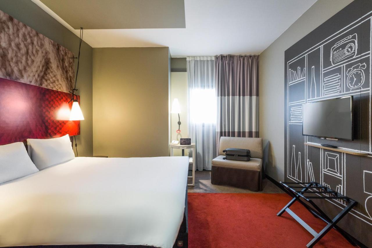 Hotel Ibis Bordeaux Centre - Gare Saint-Jean Zewnętrze zdjęcie